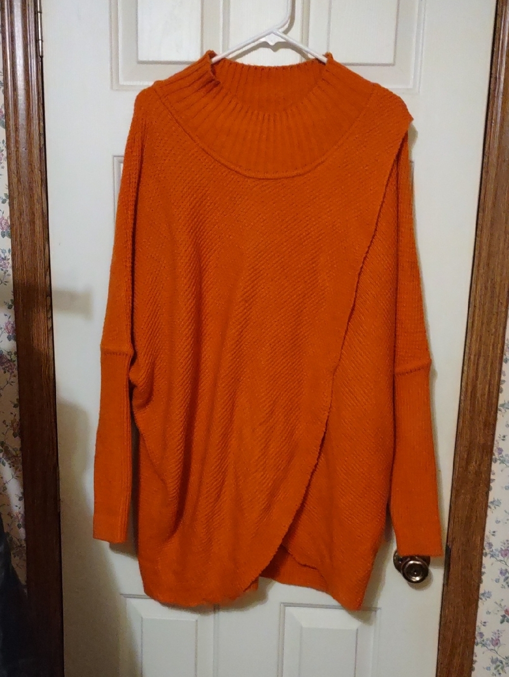 NWOT Pumpkin Color Wrap Tunic Xl